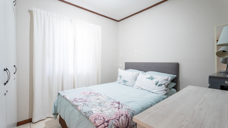 To Let 3 Bedroom Property for Rent in Paarl Central East Western Cape